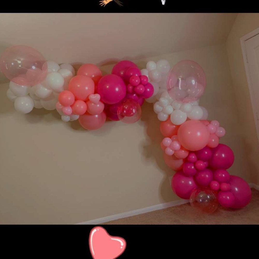 Balloon garland